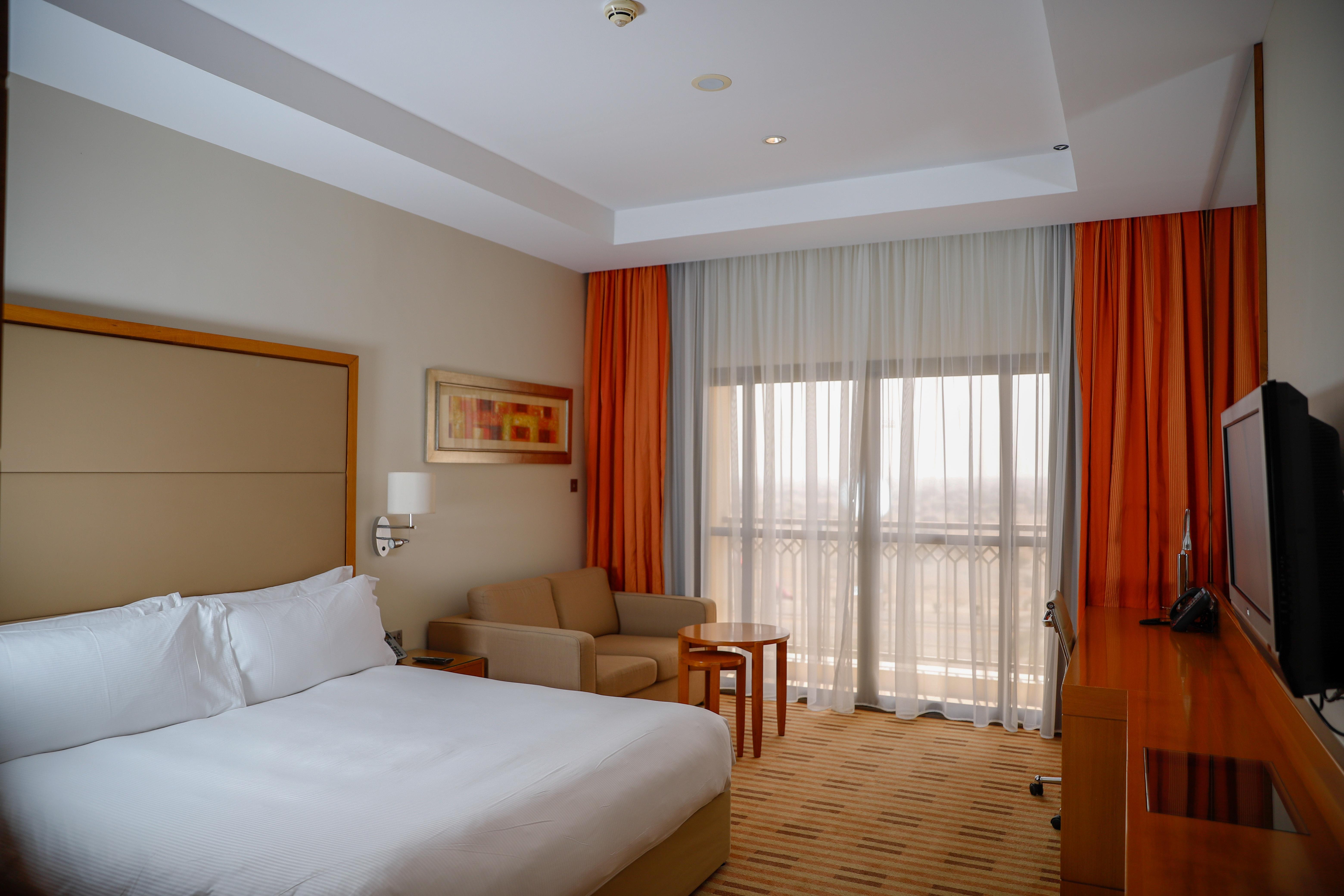 Crowne Plaza Sohar By Ihg Hotell Exteriör bild